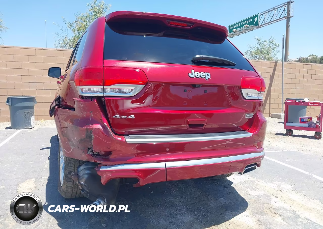 2015 Jeep Grand Cherokee Summit VIN:1C4RJFJG2FC783364 - 16