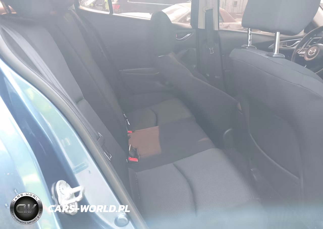 2017 Mazda Mazda3 Sport VIN:3MZBN1U78HM125180 - 8