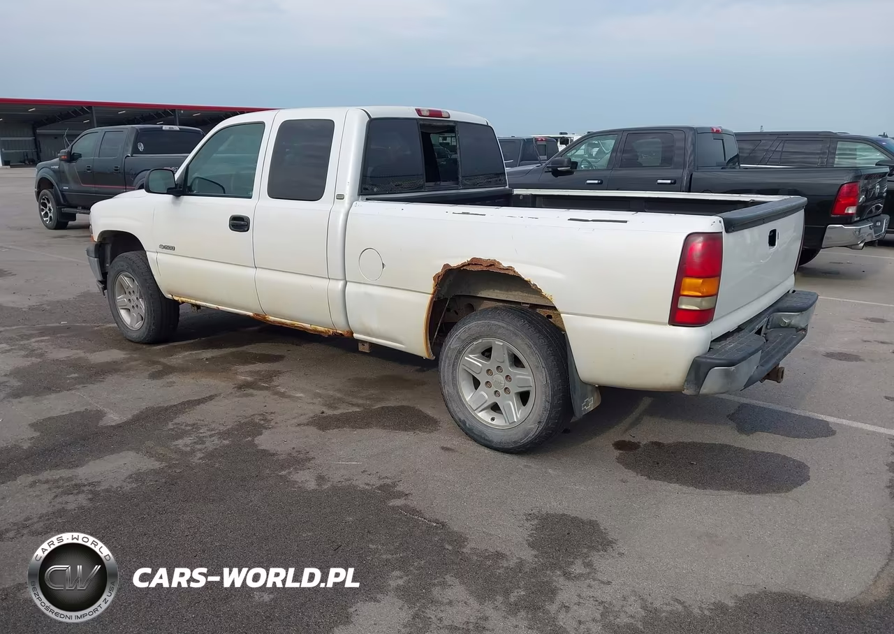 2001 Chevrolet Silverado 1500 VIN:2GCEK19V411286879 - 3