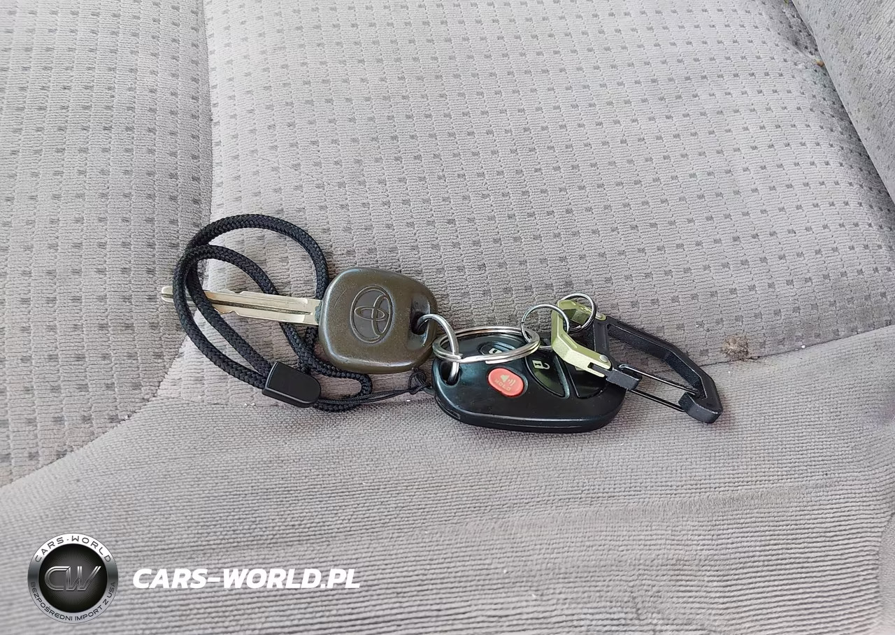 2008 Toyota Sienna Le VIN:5TDZK23CX8S193219 - 11