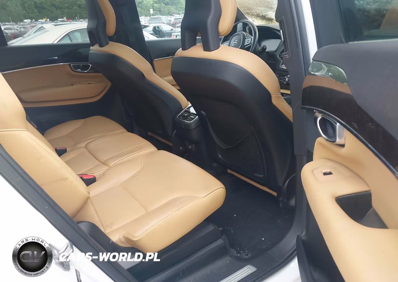 2018 Volvo Xc90 T6 Momentum VIN:YV4A22PK7J1199316 - 8