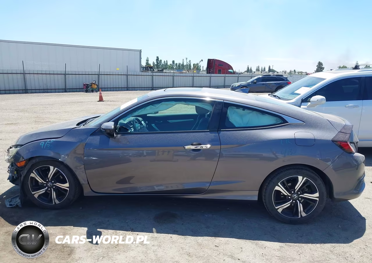2016 Honda Civic Touring VIN:2HGFC3B97GH360792 - 15