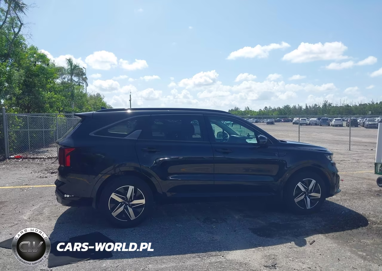2022 Kia Sorento S VIN:5XYRL4LC6NG124318 - 13