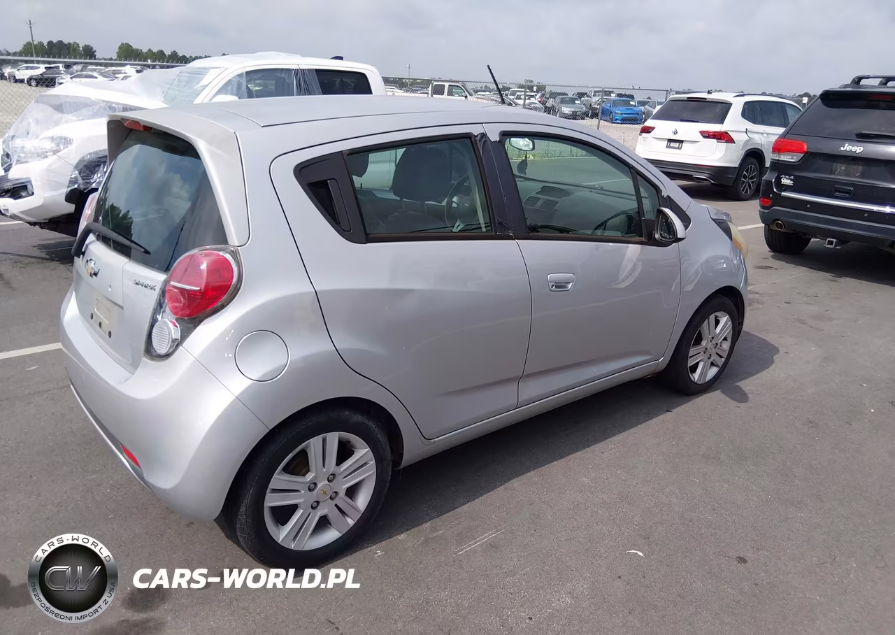 2015 Chevrolet Spark 1Lt Cvt VIN:KL8CD6S98FC737690 - 4