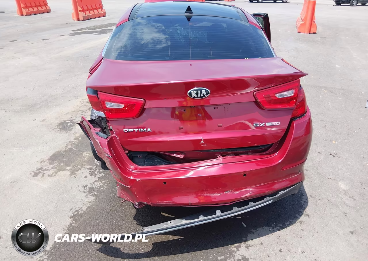 2015 Kia Optima VIN:5XXGR4A69FG398217 - 18