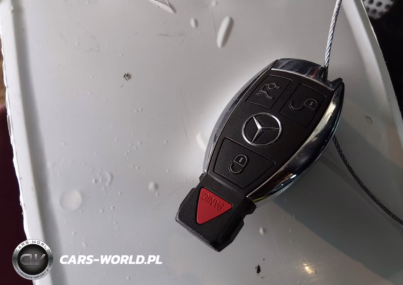 2018 Mercedes-Benz Cla 250 VIN:WDDSJ4EB6JN603567 - 11