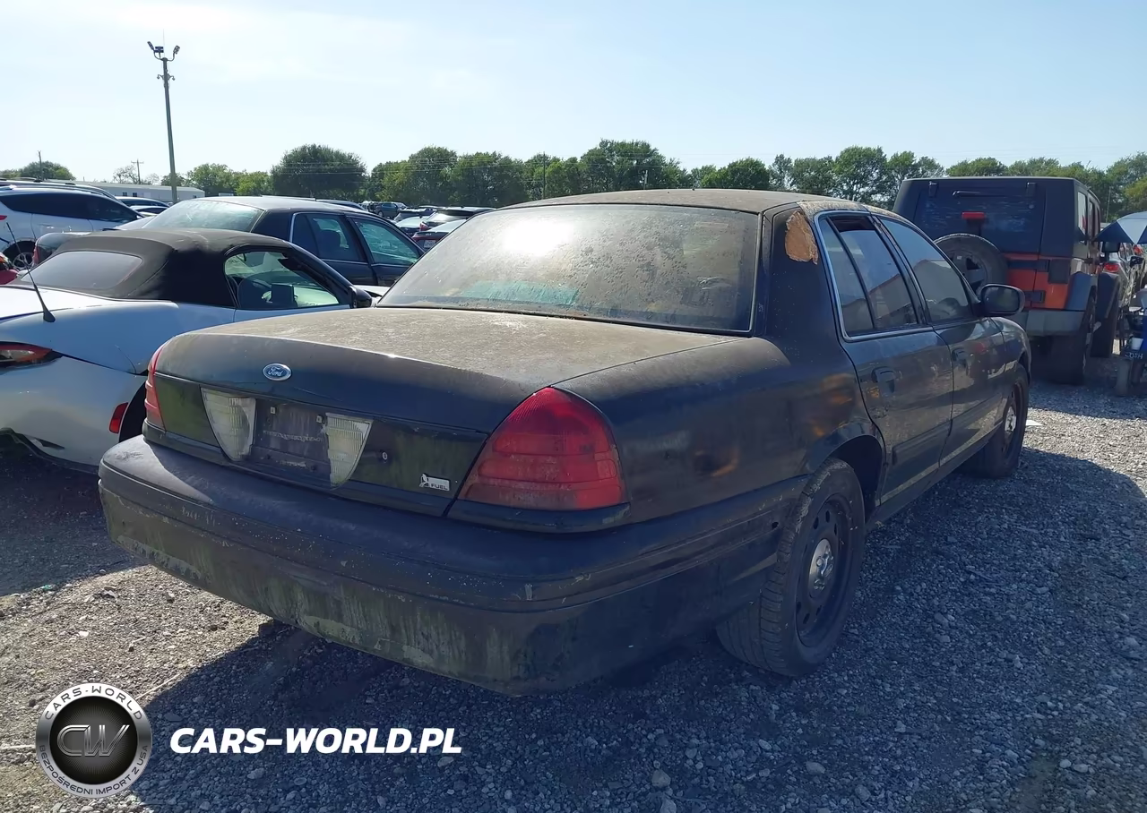 2009 Ford Crown Victoria Police-Police Interceptor VIN:2FAHP71V39X137293 - 4