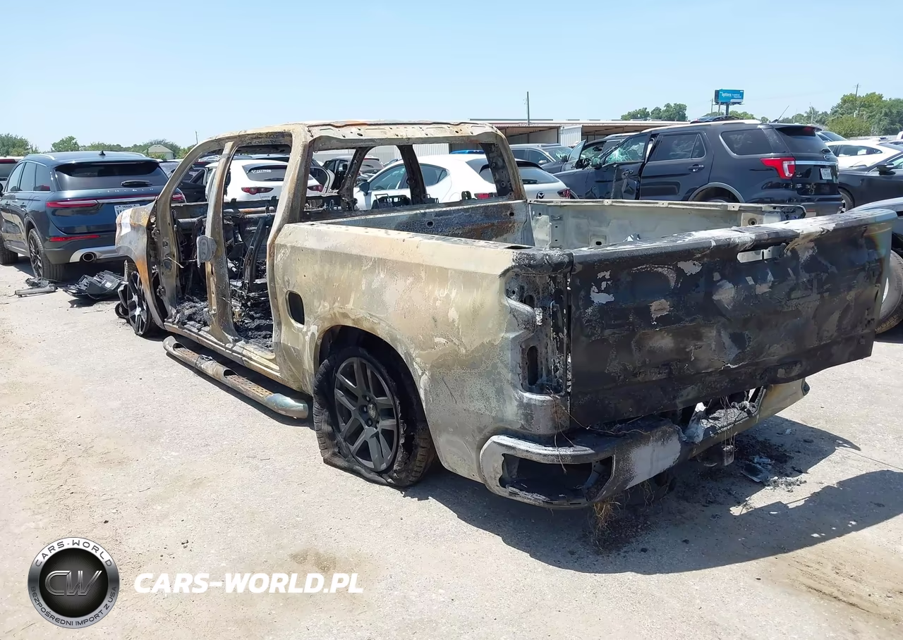 2025 Chevrolet Silverado 1500 2Wd Short Bed Custom VIN:1GCPABEK1SZ283332 - 3