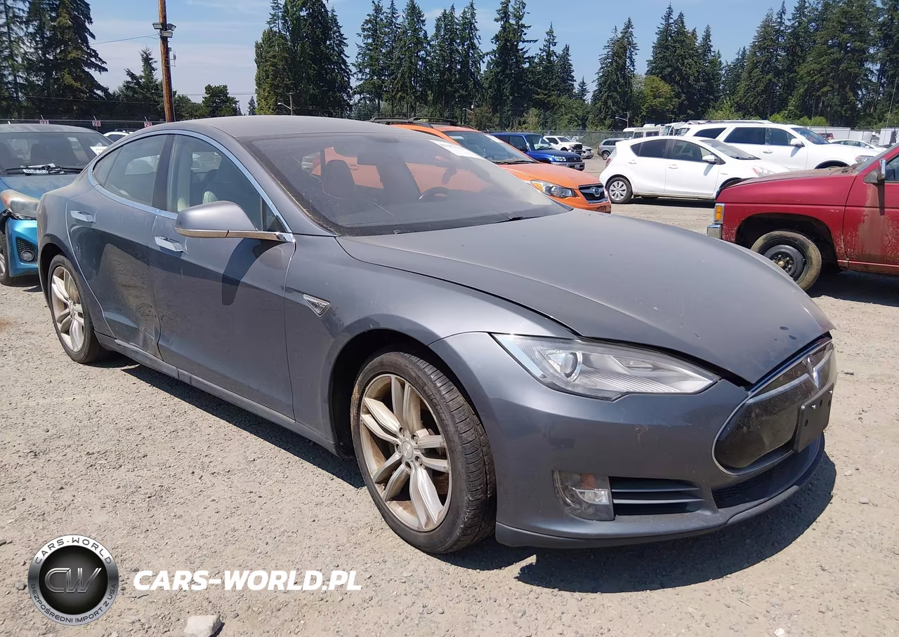 2014 Tesla Model S P85 VIN:5YJSA1H15EFP32710 - 1