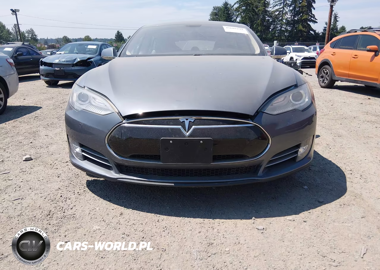 2014 Tesla Model S P85 VIN:5YJSA1H15EFP32710 - 12