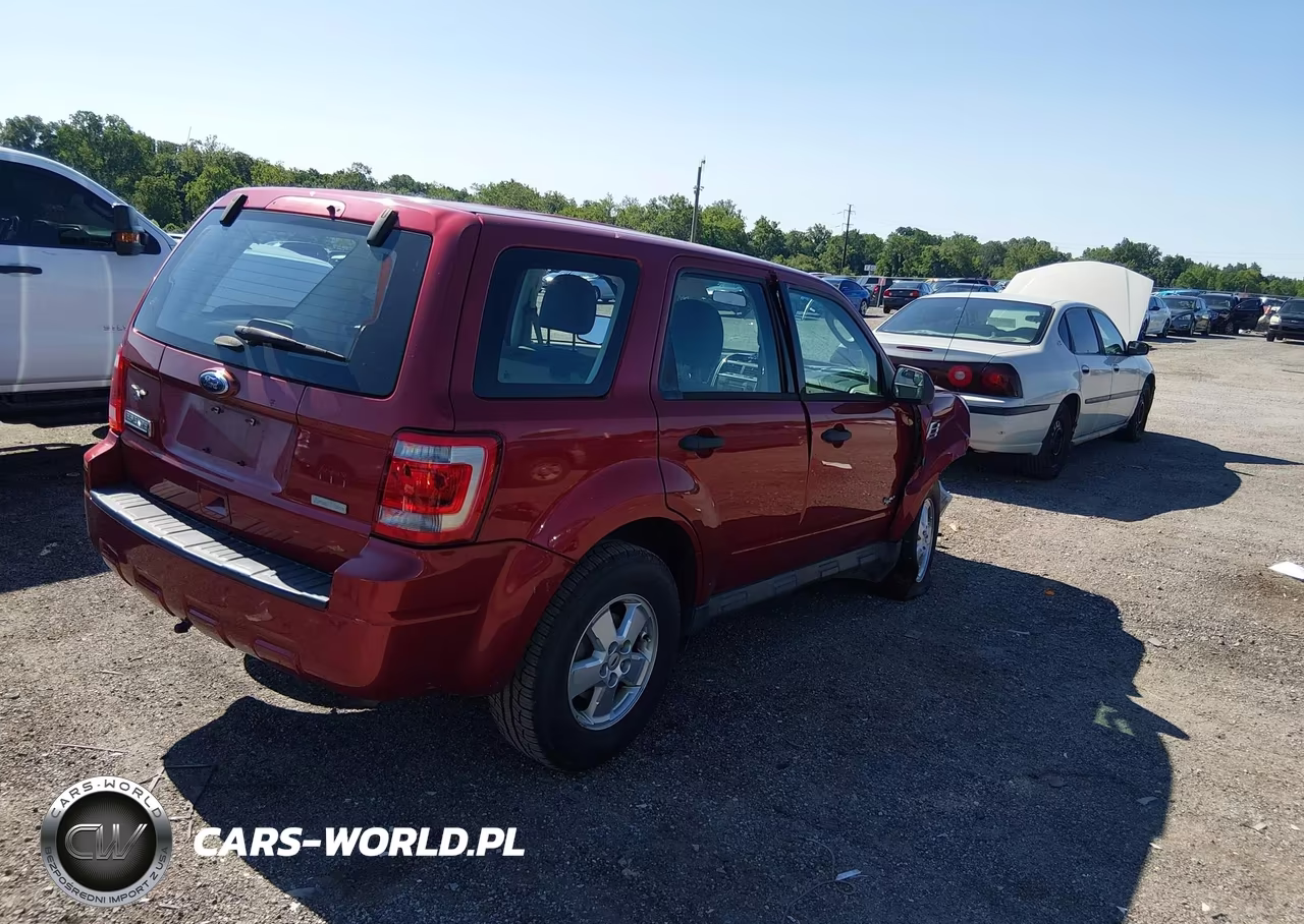 2012 Ford Escape Xls VIN:1FMCU0C79CKA70725 - 4