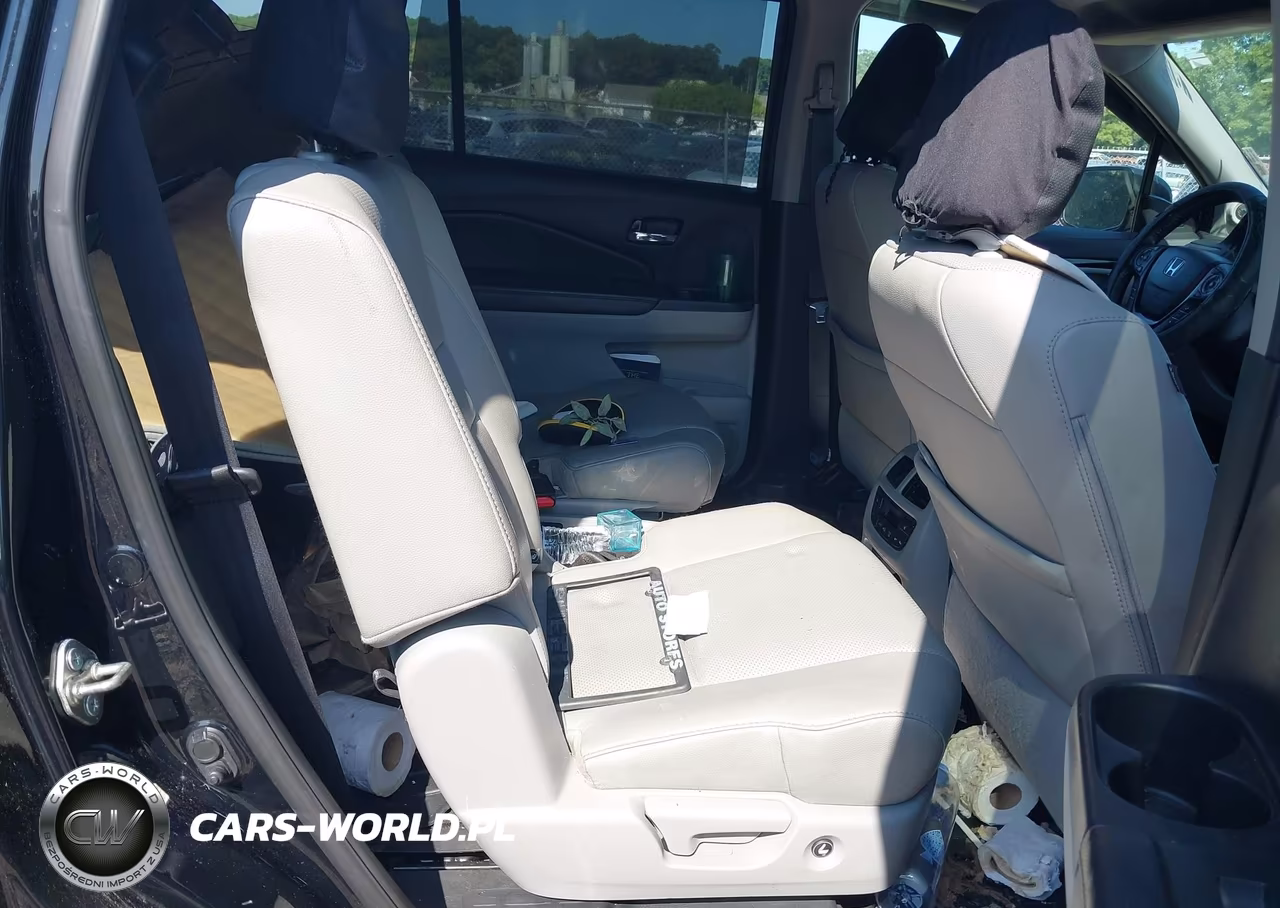 2016 Honda Pilot Elite VIN:5FNYF6H07GB102769 - 5