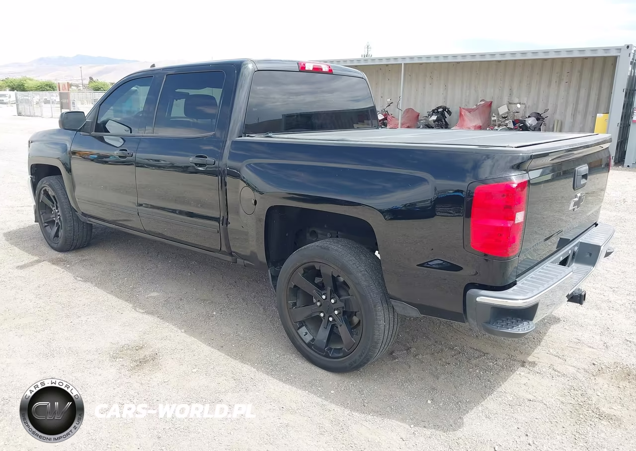 2018 Chevrolet Silverado 1500 1Lt VIN:3GCPCREC9JG397623 - 3