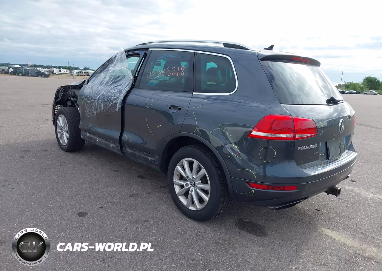 2013 Volkswagen Touareg Vr6 Sport VIN:WVGEF9BP4DD009250 - 3