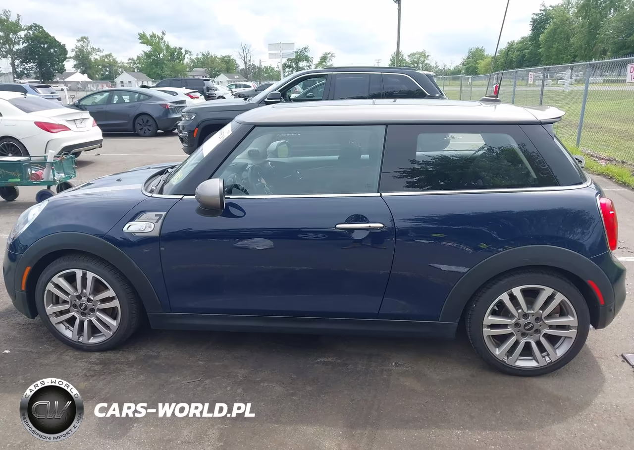 2017 Mini Hardtop Cooper S VIN:WMWXP7C31H3C62015 - 15