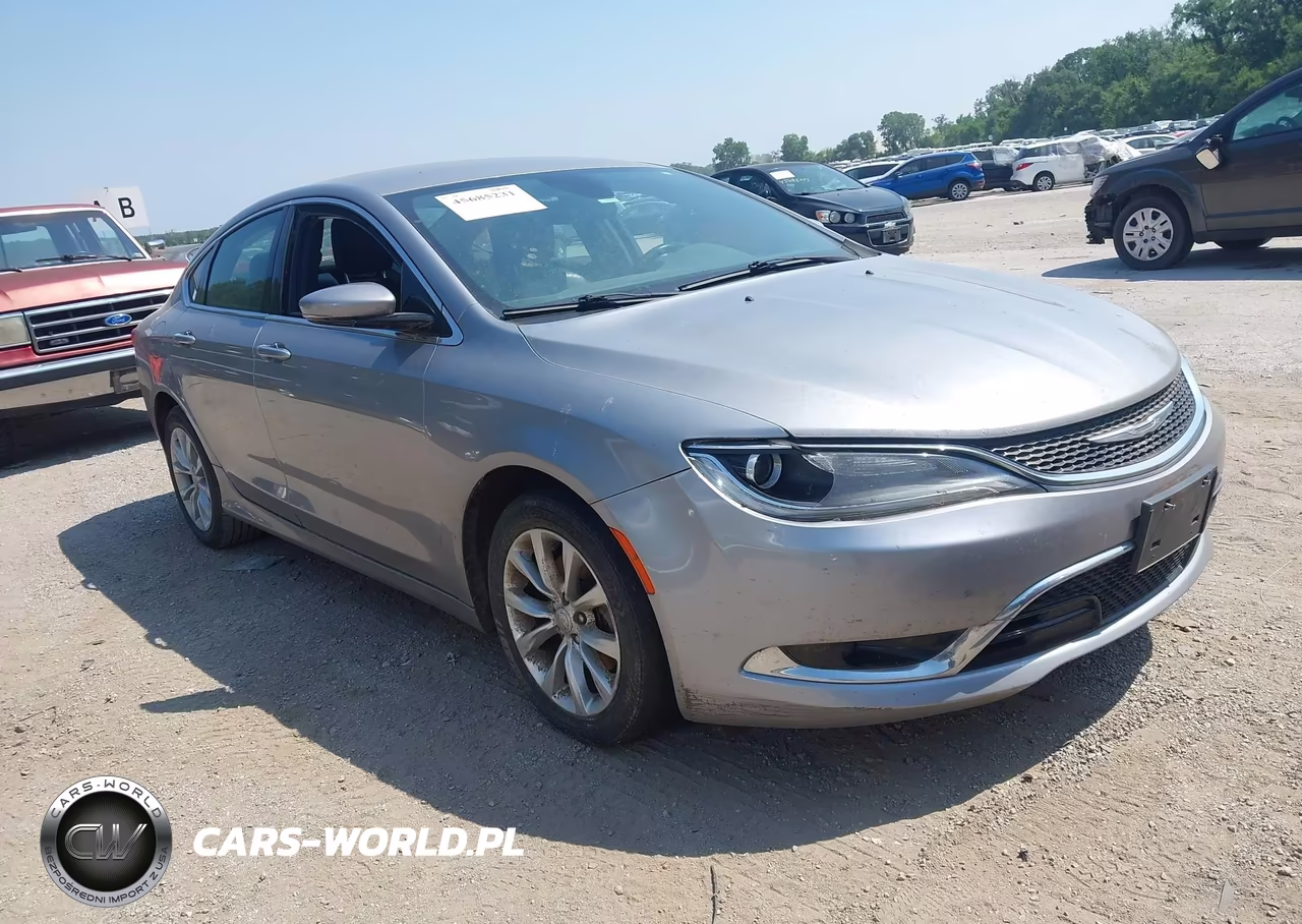 2015 Chrysler 200 C VIN:1C3CCCCB4FN530121 - 1