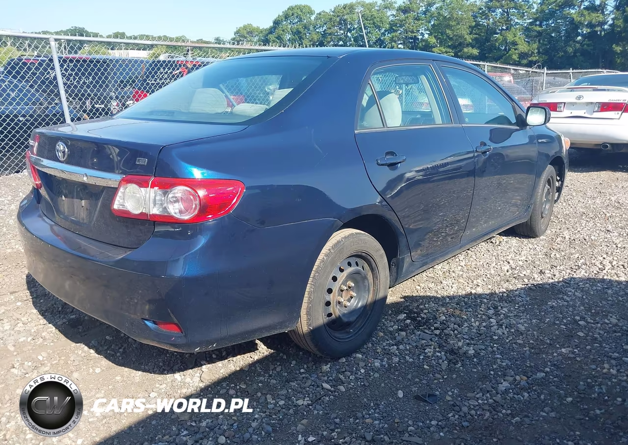 2012 Toyota Corolla Le VIN:5YFBU4EE8CP055301 - 4