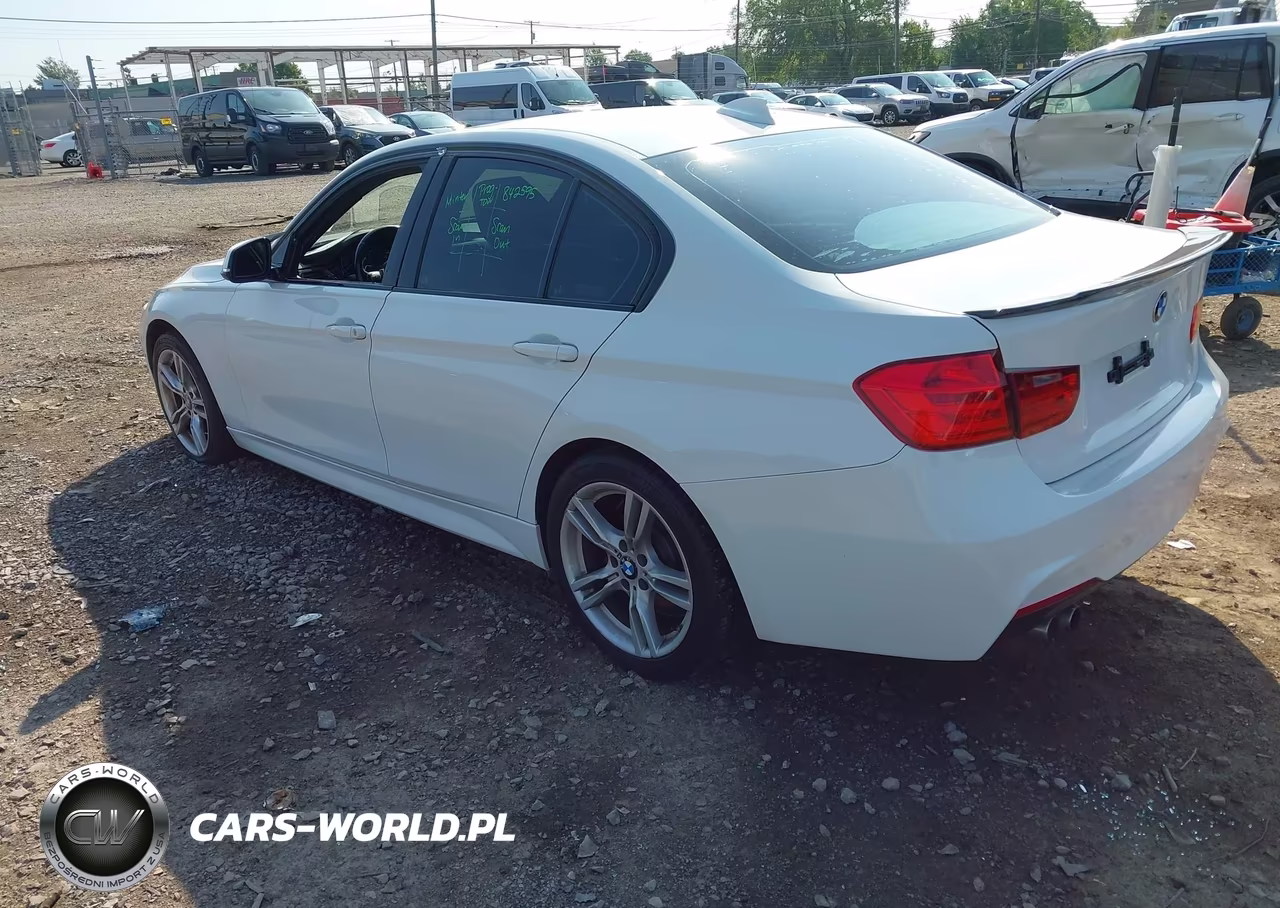 2013 BMW 328I xDrive VIN:WBA3B5G54DNS02173 - 3