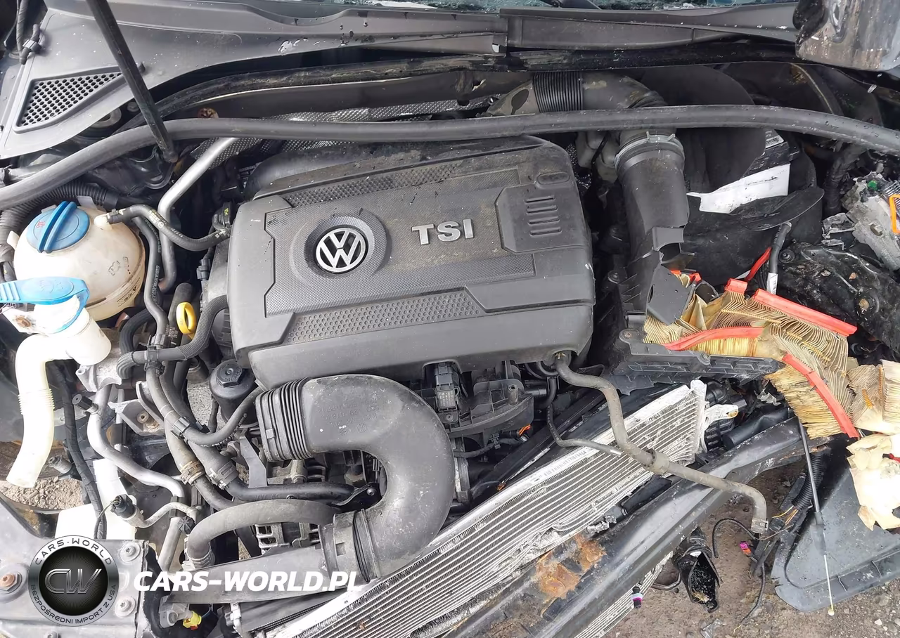 2015 Volkswagen Passat 1.8T Limited Edition VIN:1VWAT7A37FC105216 - 10