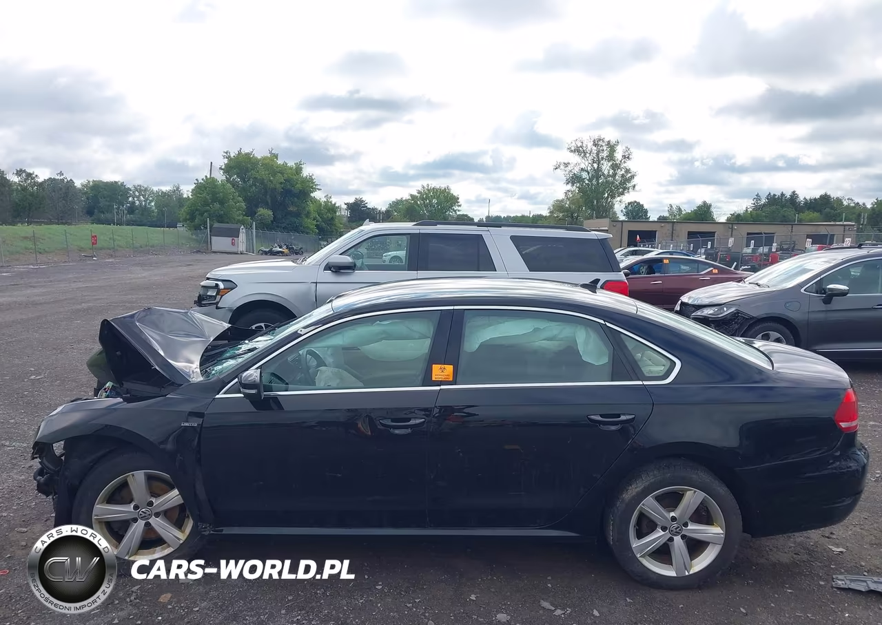 2015 Volkswagen Passat 1.8T Limited Edition VIN:1VWAT7A37FC105216 - 15