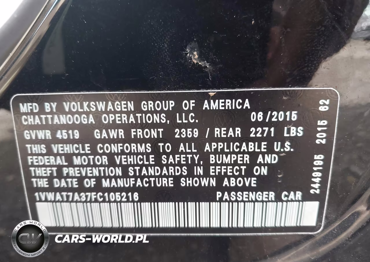 2015 Volkswagen Passat 1.8T Limited Edition VIN:1VWAT7A37FC105216 - 9