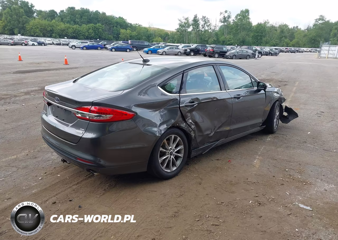 2017 Ford Fusion Se VIN:3FA6P0HD7HR376838 - 4