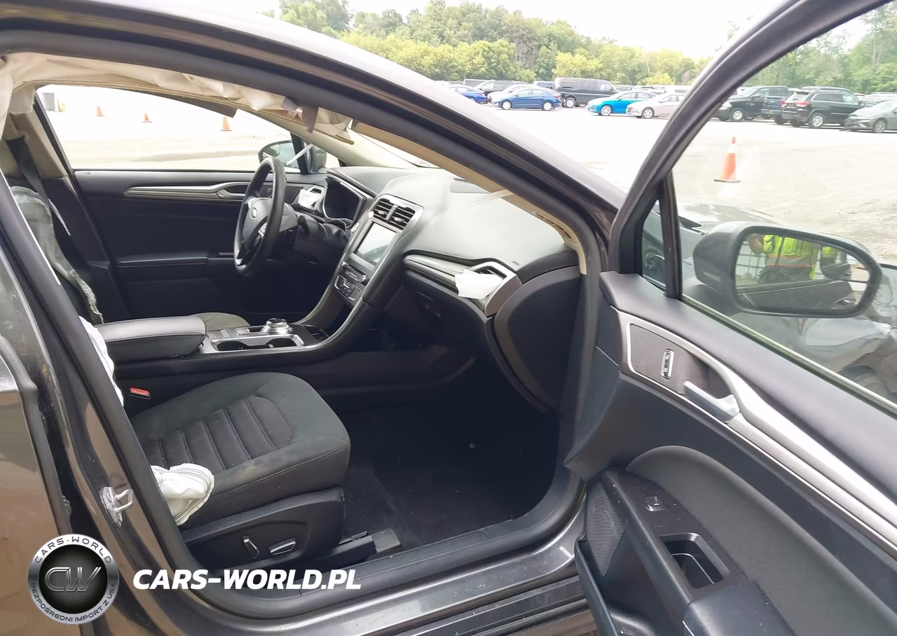 2017 Ford Fusion Se VIN:3FA6P0HD7HR376838 - 5