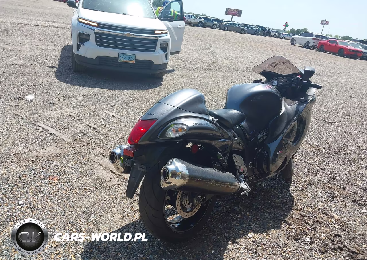 2020 Suzuki Gsx1300 Ra VIN:JS1GX72B3L7100617 - 4