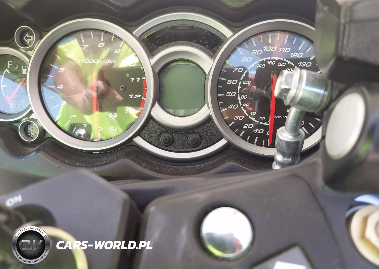 2020 Suzuki Gsx1300 Ra VIN:JS1GX72B3L7100617 - 7
