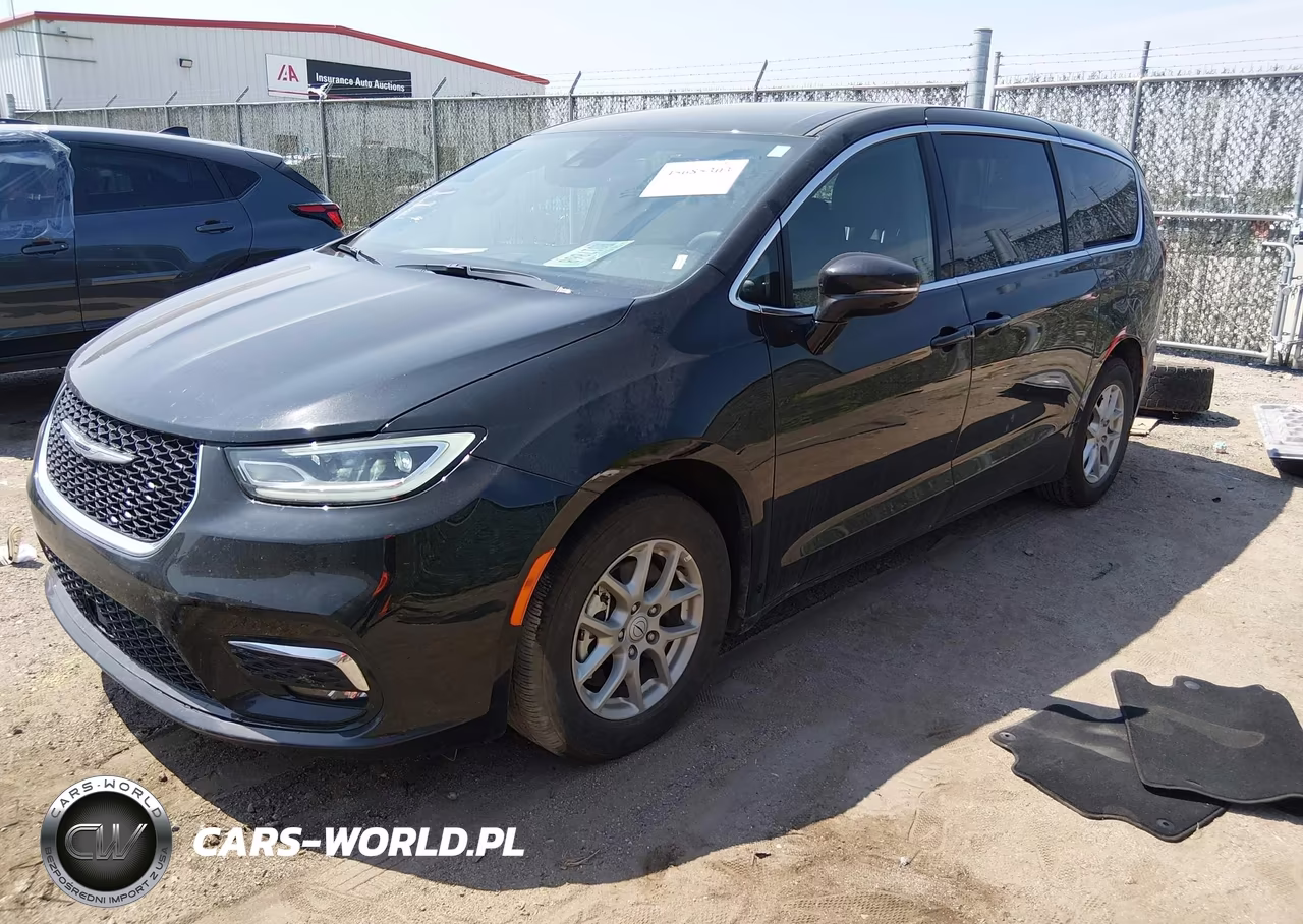2026 Chrysler Pacifica Select VIN:2C4RC1BG7TR201712 - 2