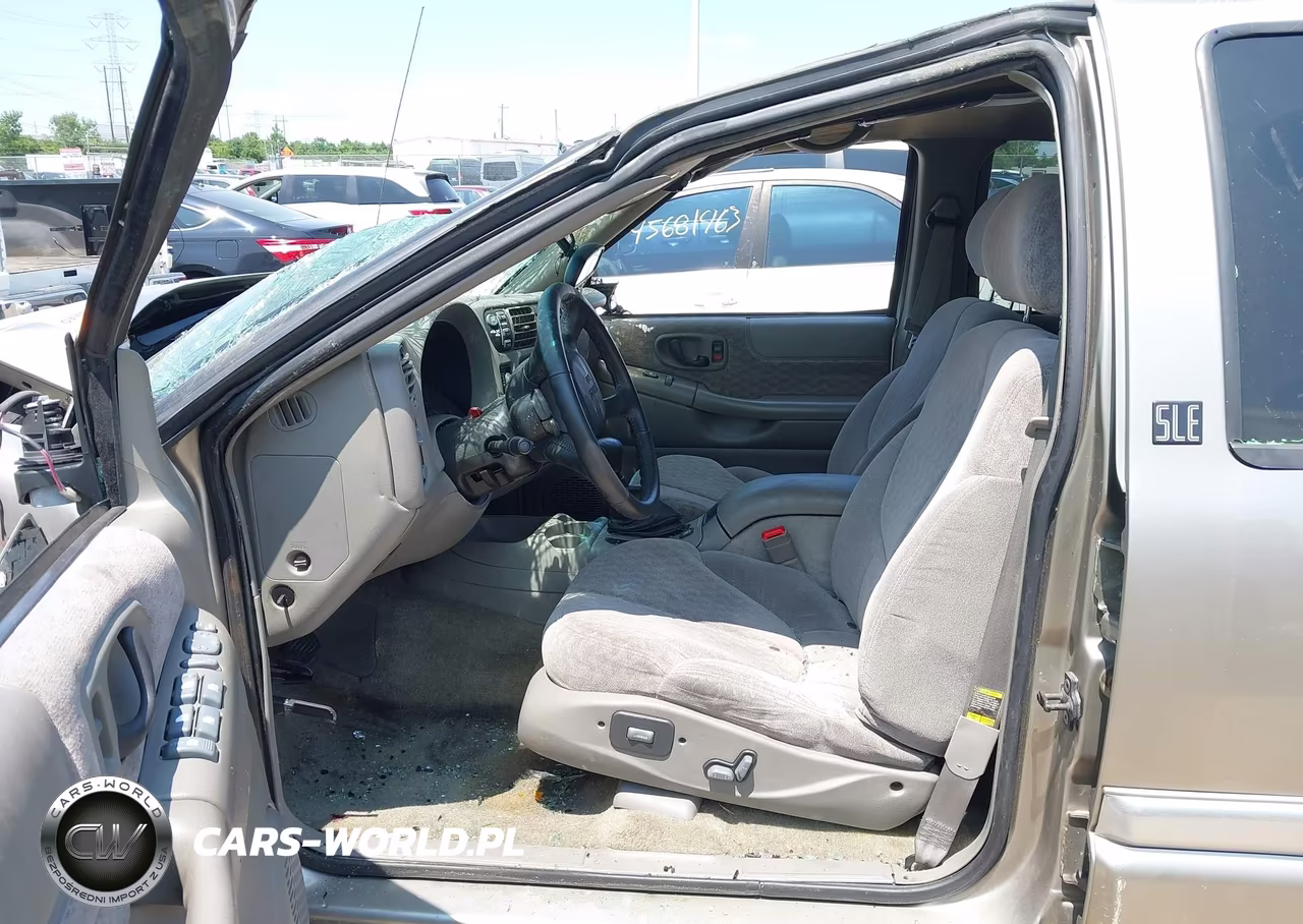 2000 GMC Jimmy Sle VIN:1GKDT13W3Y2262162 - 5