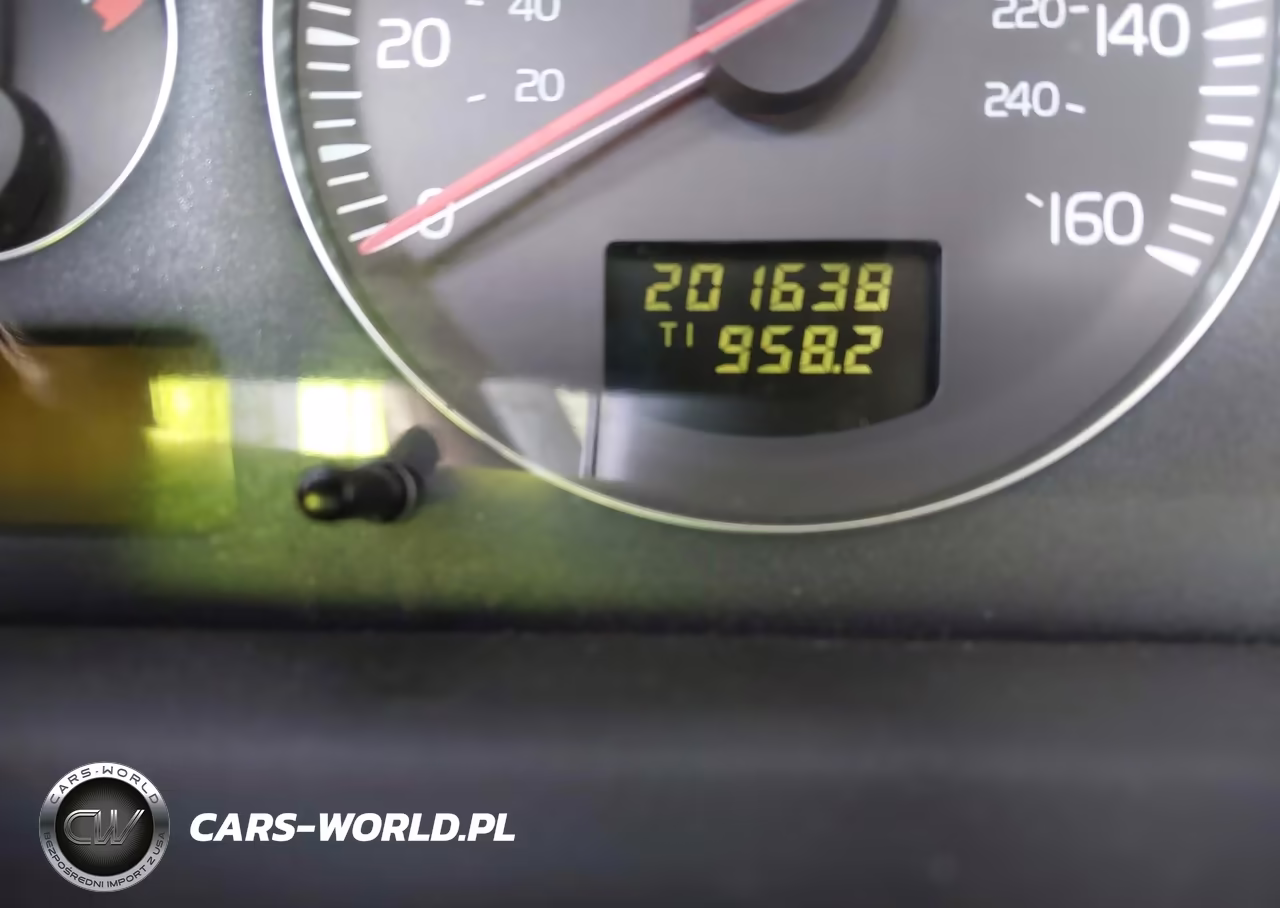 2004 Volvo V70 2.4 VIN:YV1SW61T542371677 - 7