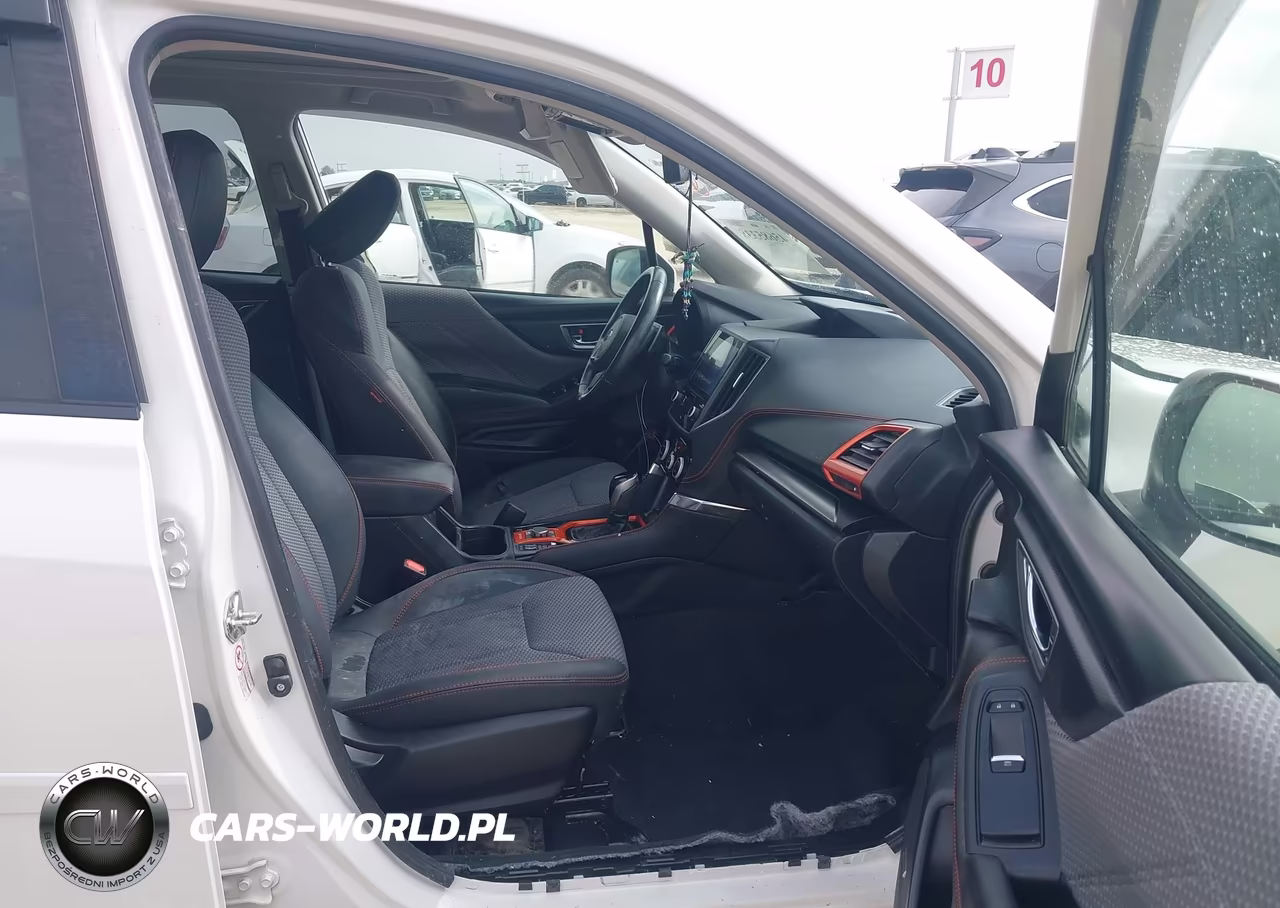 2019 Subaru Forester Sport VIN:JF2SKAPC2KH538360 - 5