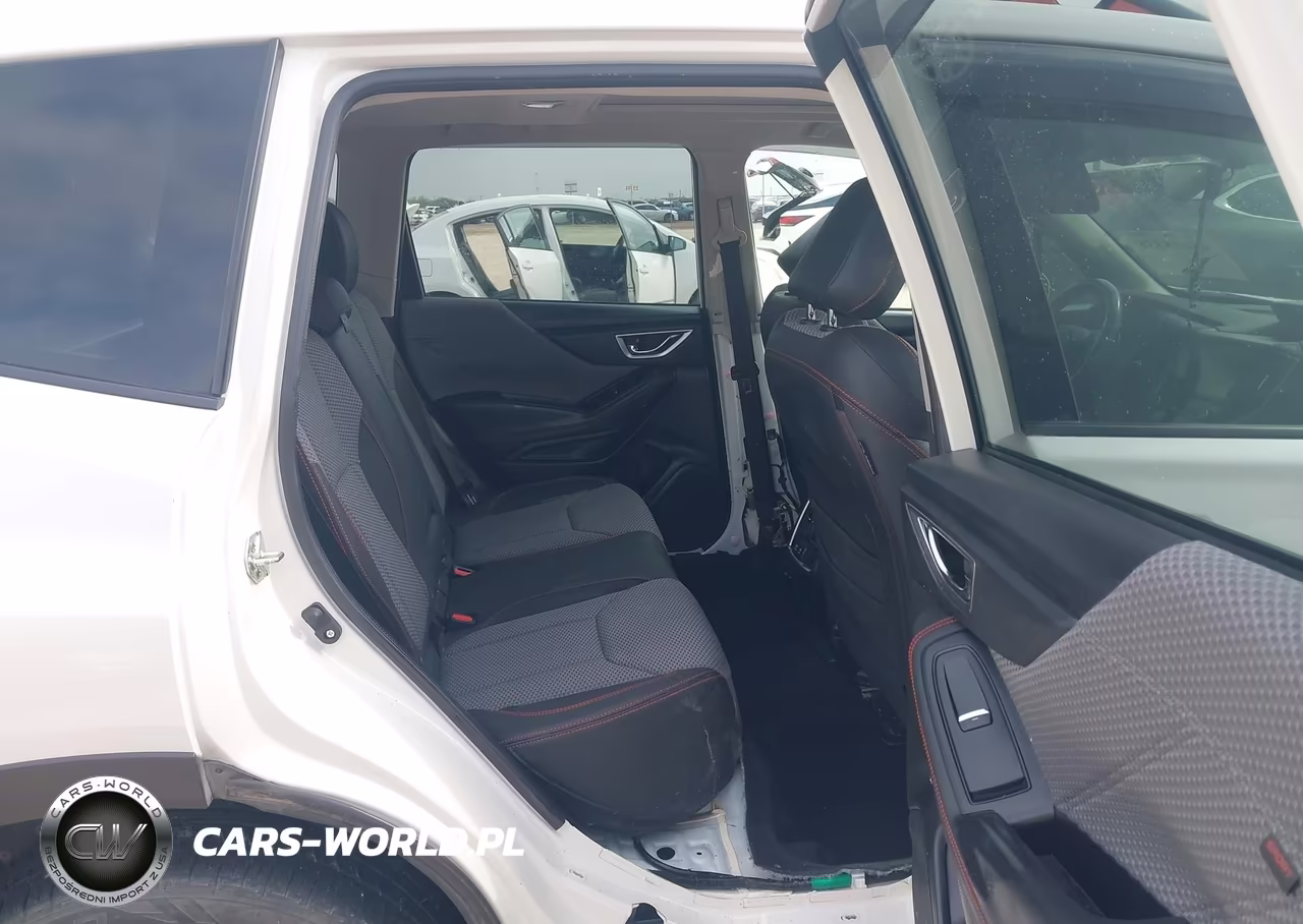 2019 Subaru Forester Sport VIN:JF2SKAPC2KH538360 - 8