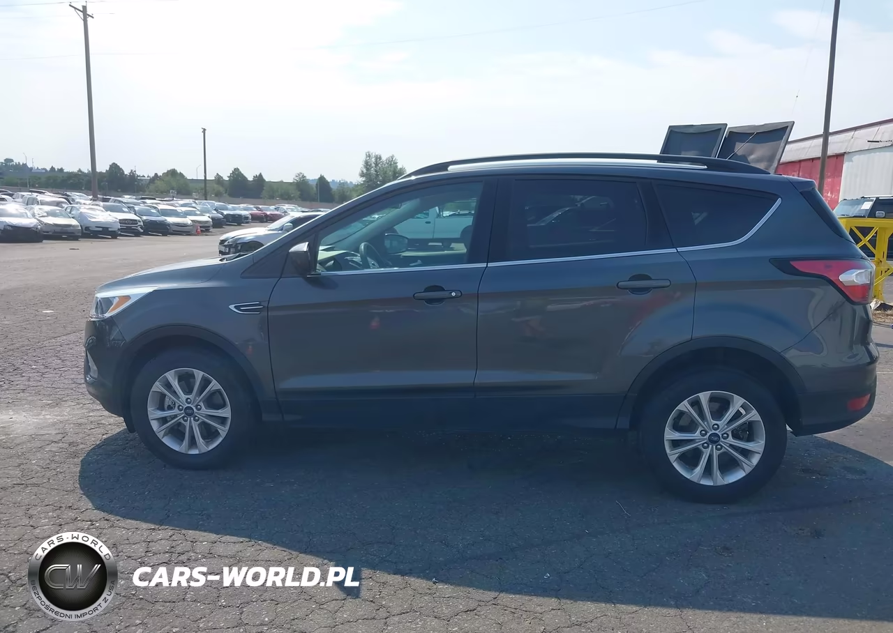 2018 Ford Escape Se VIN:1FMCU0G90JUC63598 - 14