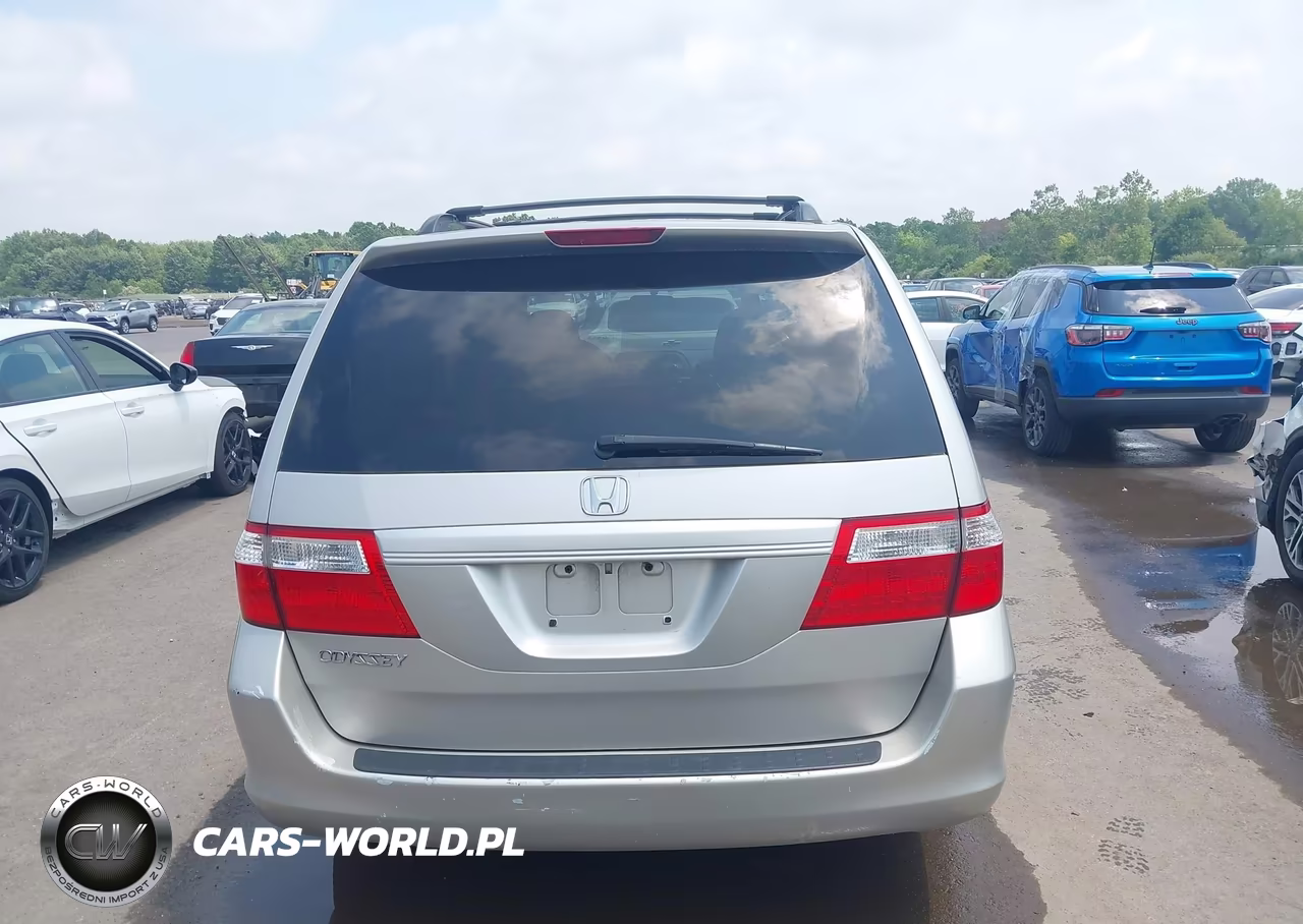 2006 Honda Odyssey Ex VIN:5FNRL38476B407587 - 15