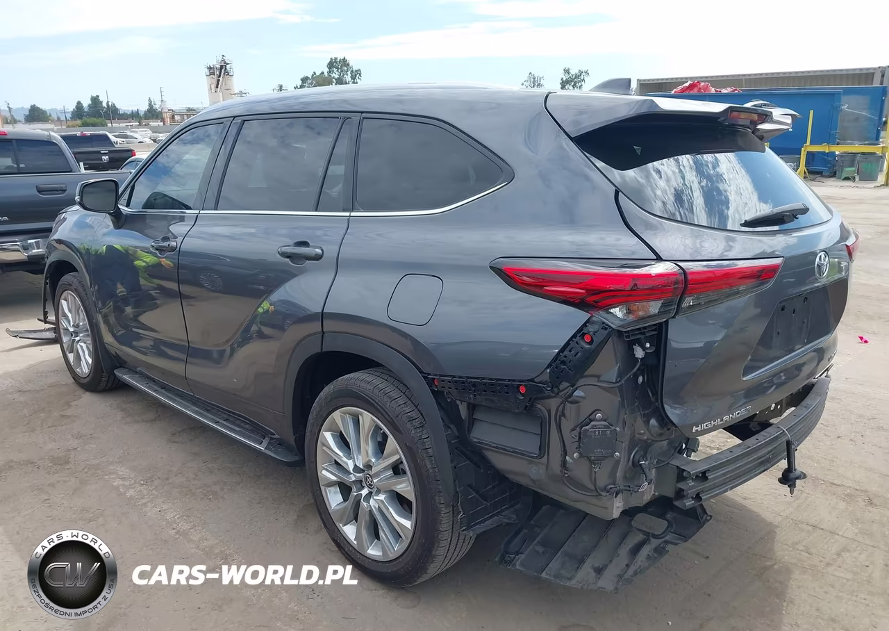 2021 Toyota Highlander Limited VIN:5TDYZRAH3MS536266 - 3