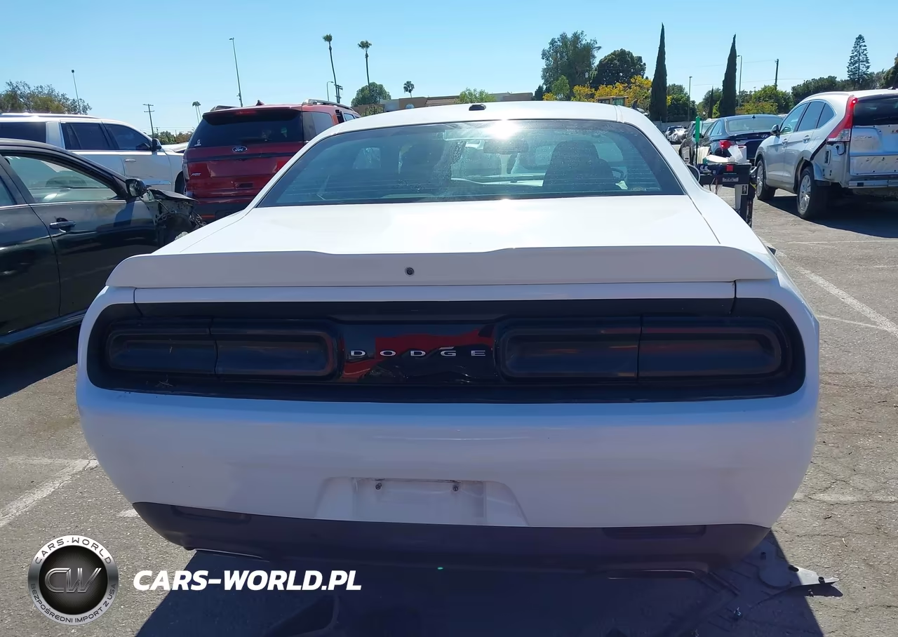 2022 Dodge Challenger R-T VIN:2C3CDZBT5NH174652 - 17