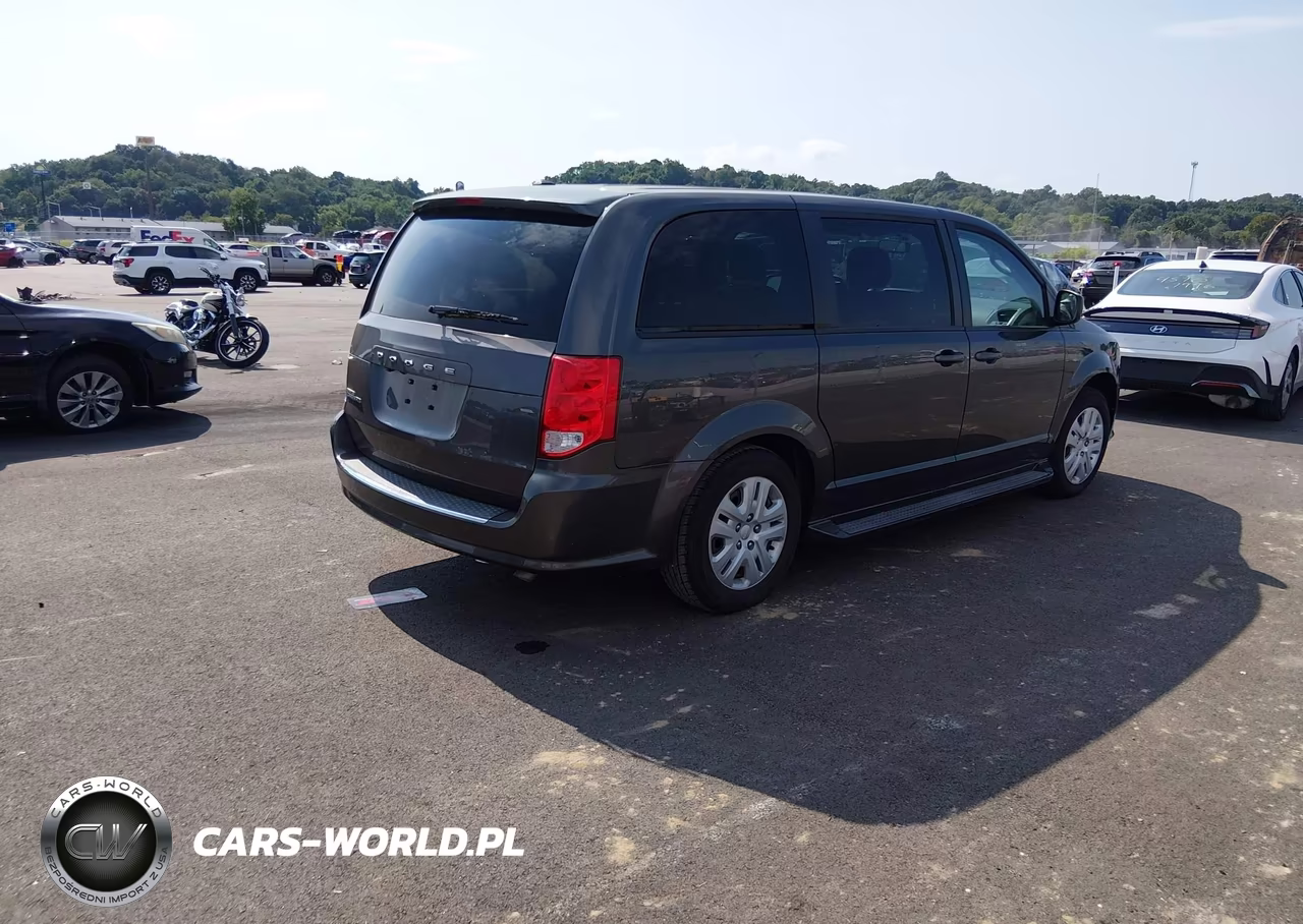 2018 Dodge Grand Caravan Se VIN:2C4RDGBG1JR163021 - 4
