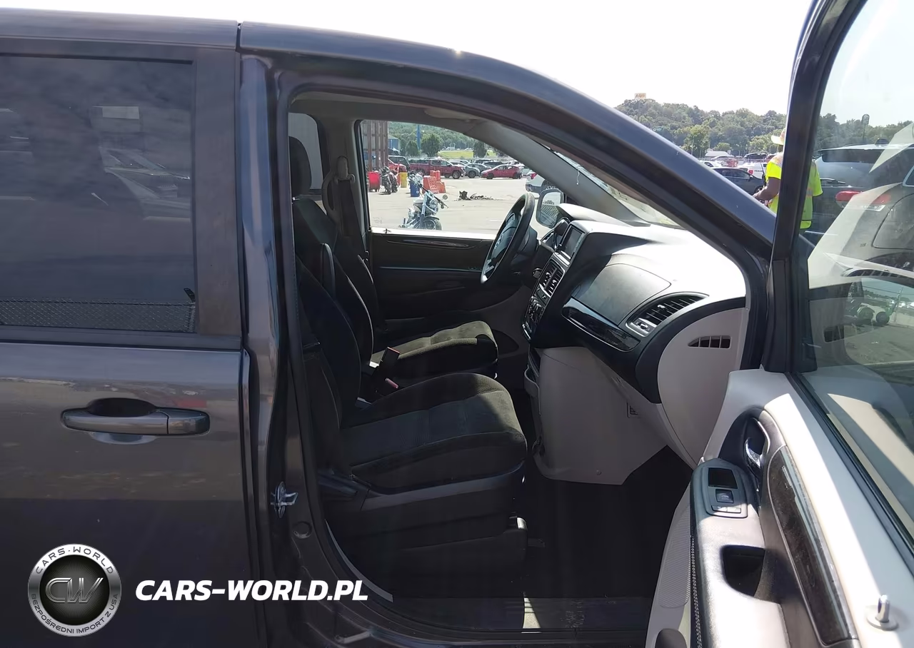 2018 Dodge Grand Caravan Se VIN:2C4RDGBG1JR163021 - 5