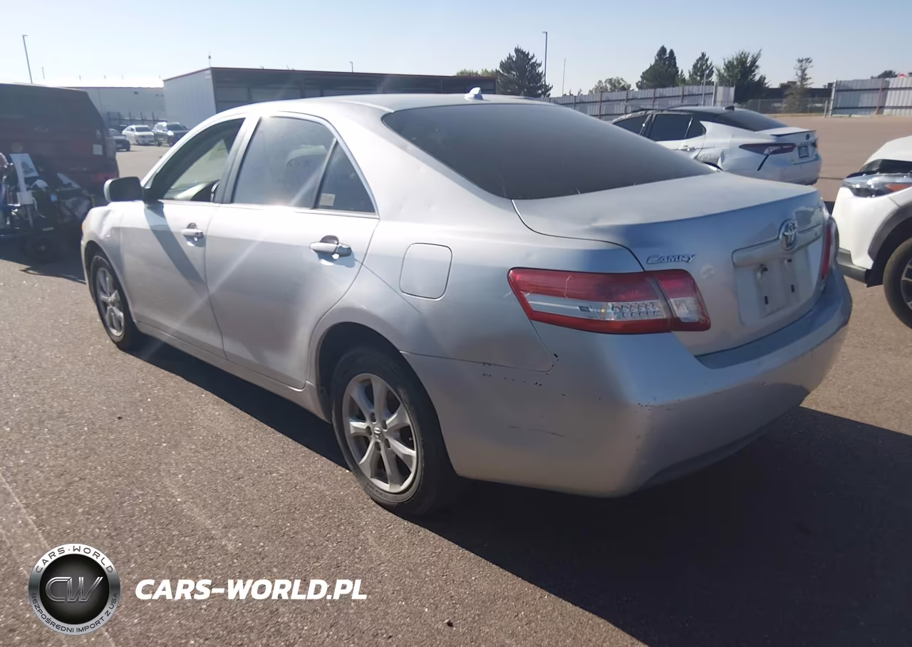 2011 Toyota Camry Le VIN:4T1BF3EK5BU768793 - 3