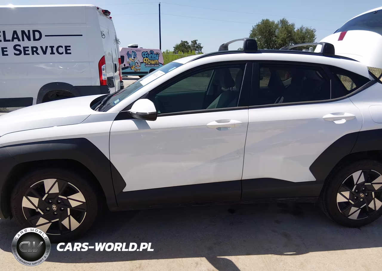 2024 Hyundai Kona Sel VIN:KM8HC3AB0RU144760 - 15