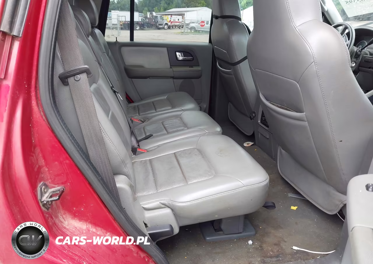 2005 Ford Expedition Nbx-Xlt VIN:1FMPU16545LA59226 - 8