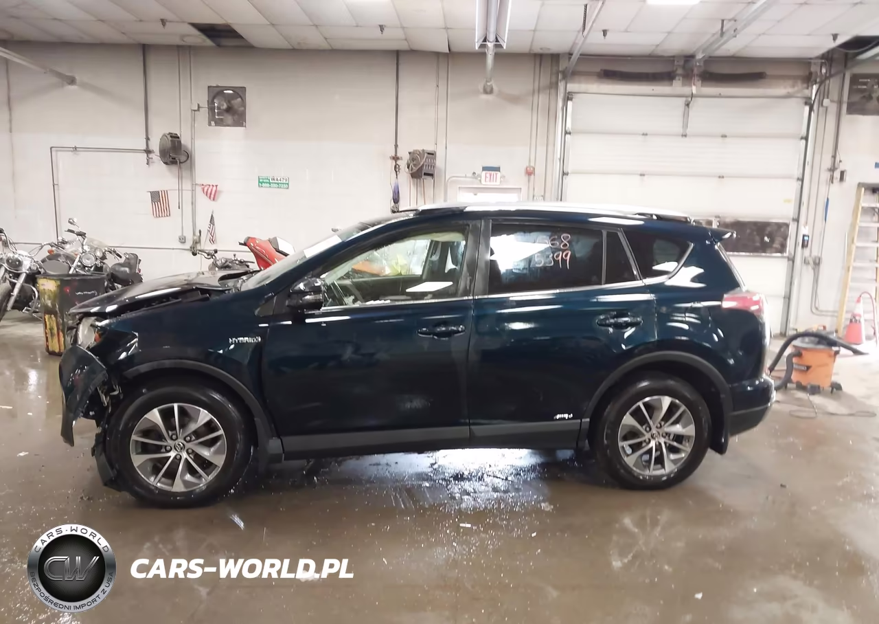 2017 Toyota Rav4 Hybrid Xle VIN:JTMRJREVXHD136833 - 14