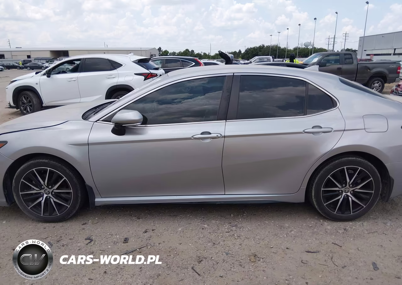 2024 Toyota Camry Se VIN:4T1T11AK7RU896184 - 14