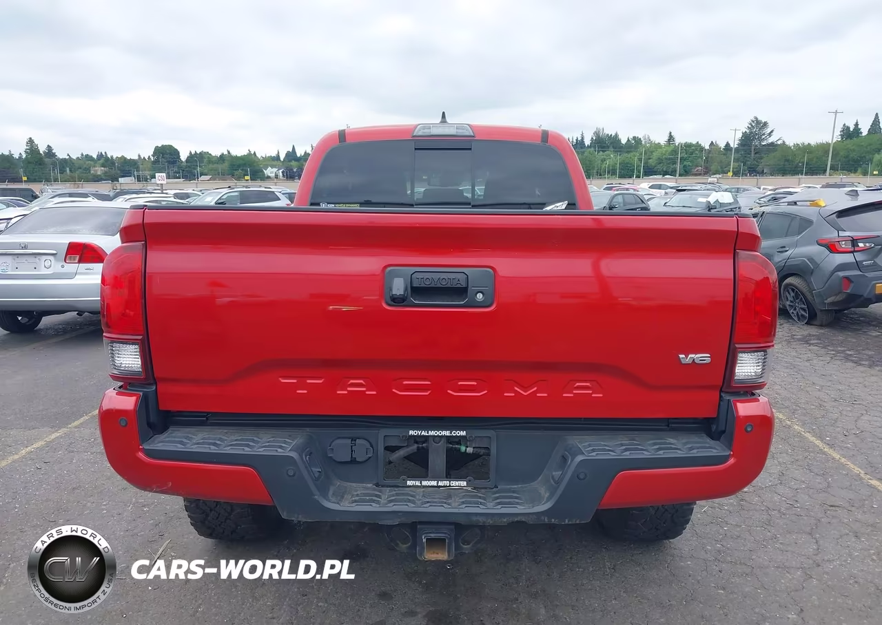 2018 Toyota Tacoma Trd Off Road VIN:3TMDZ5BN0JM041952 - 16