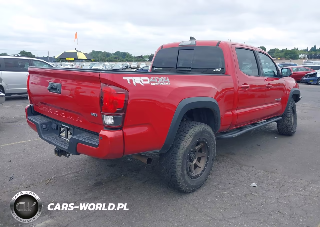 2018 Toyota Tacoma Trd Off Road VIN:3TMDZ5BN0JM041952 - 4