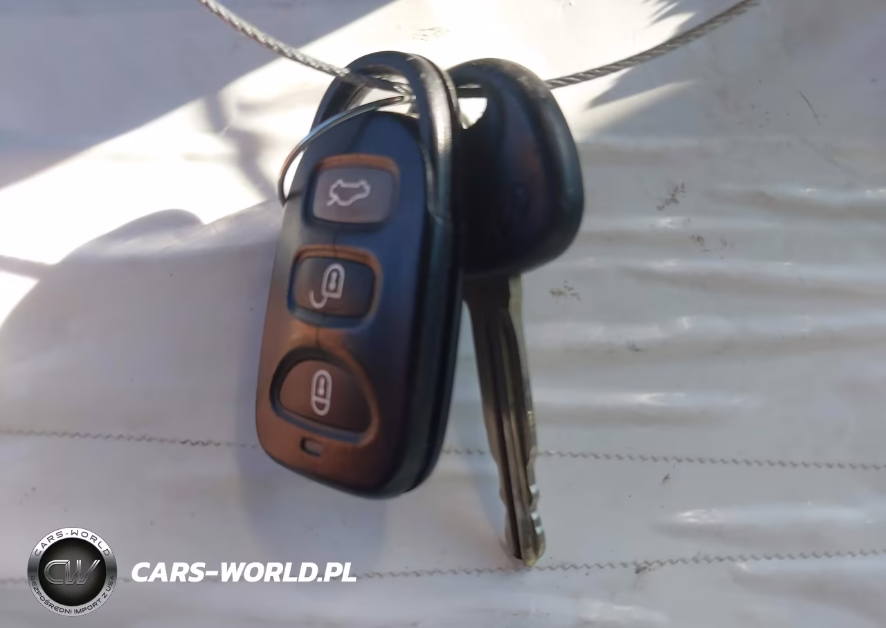 2007 Hyundai Elantra Gls-Ltd-Se VIN:KMHDU46D37U221467 - 11