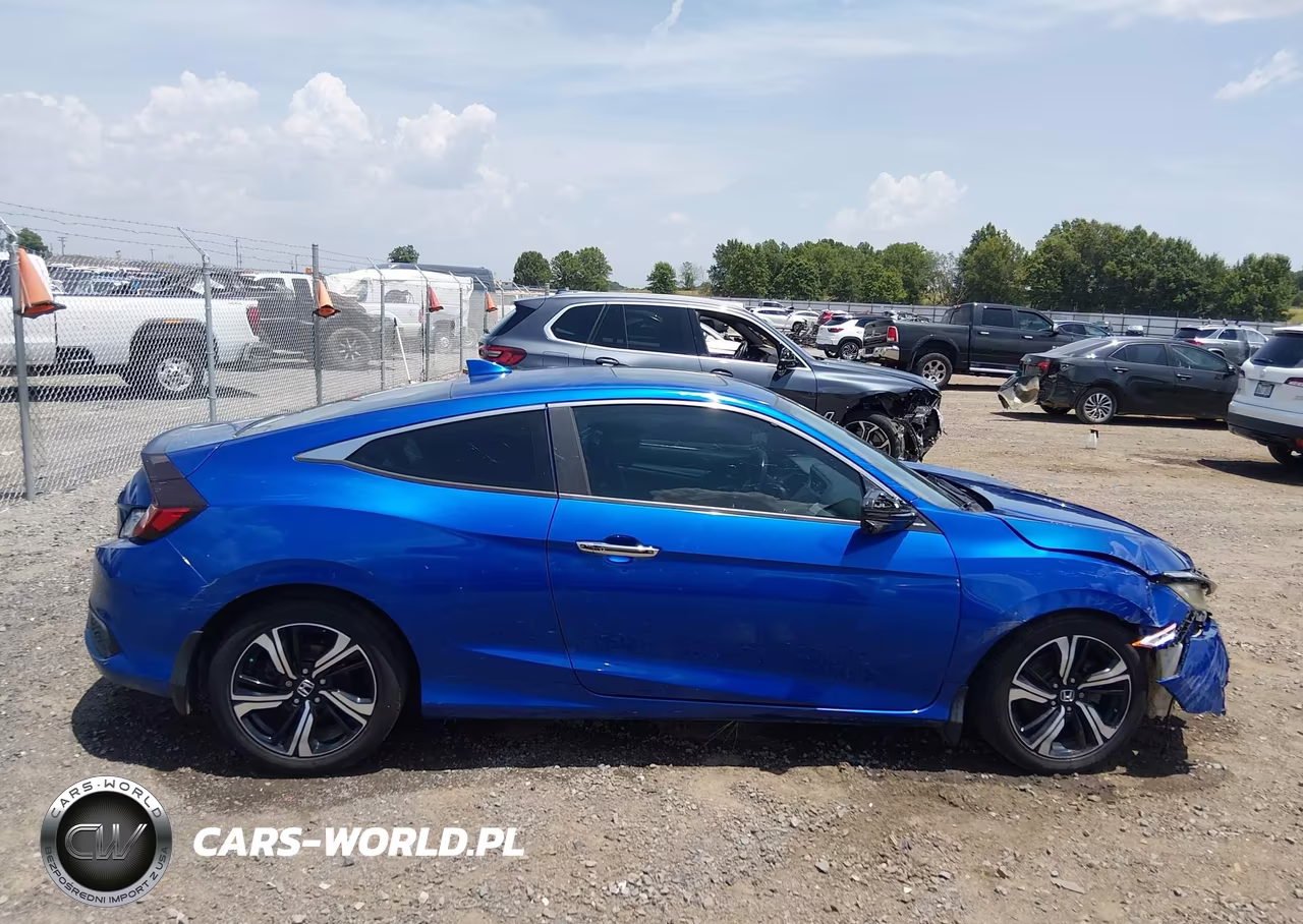 2017 Honda Civic Touring VIN:2HGFC3B9XHH350453 - 13