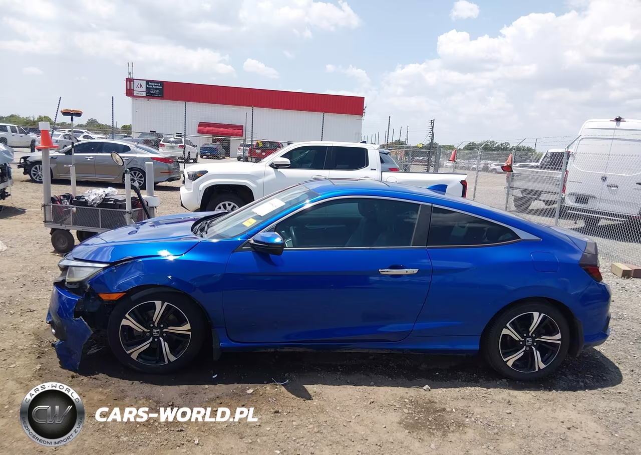 2017 Honda Civic Touring VIN:2HGFC3B9XHH350453 - 14